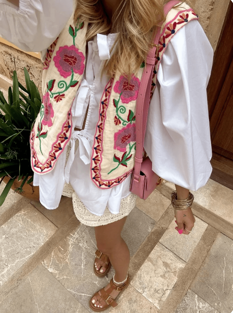 Bloemenvest | Vintage | Mouwloos | Geborduurd vest | Damesgilet-Hallo Susanne