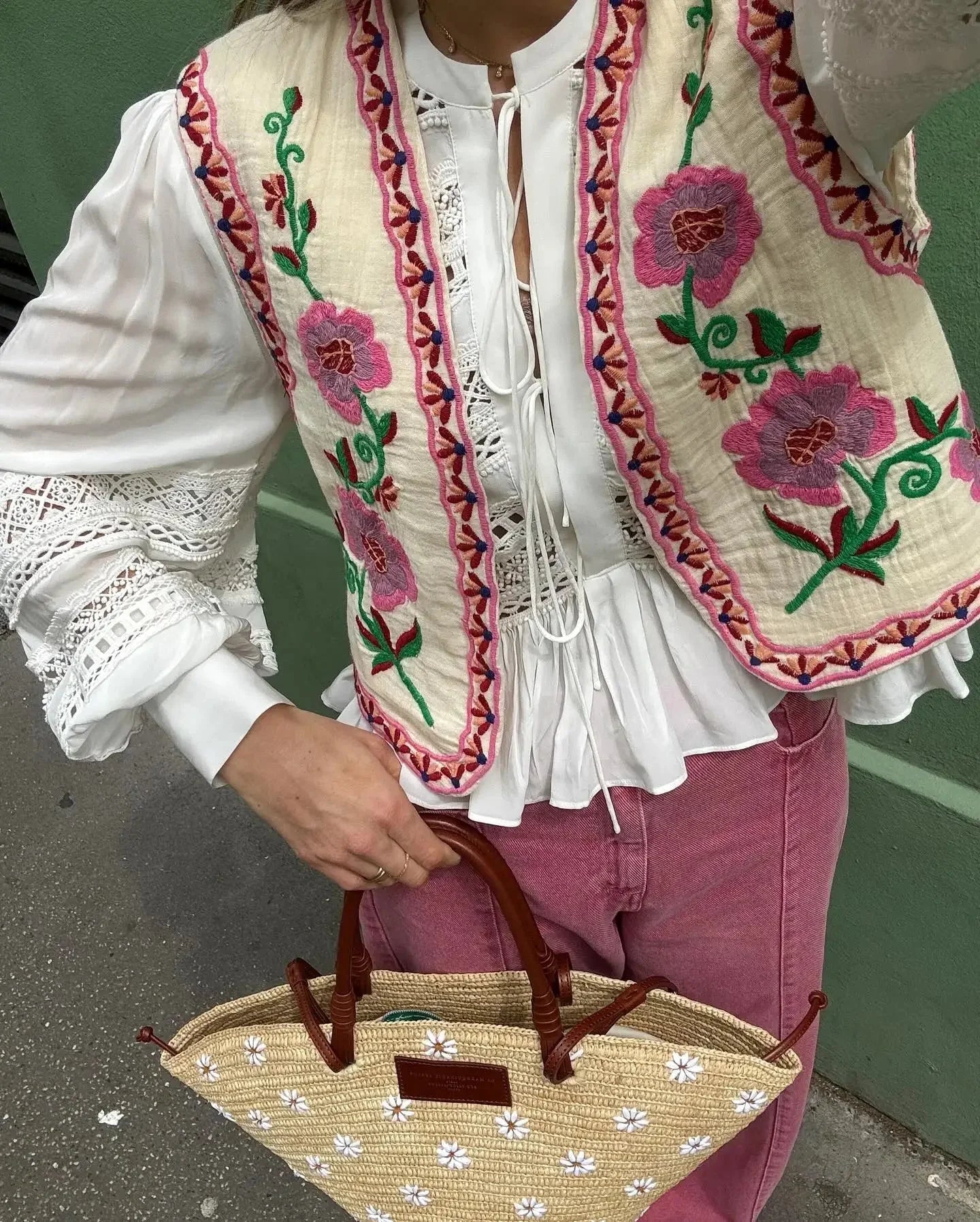 Bloemenvest | Vintage | Mouwloos | Geborduurd vest | Damesgilet-Hallo Susanne