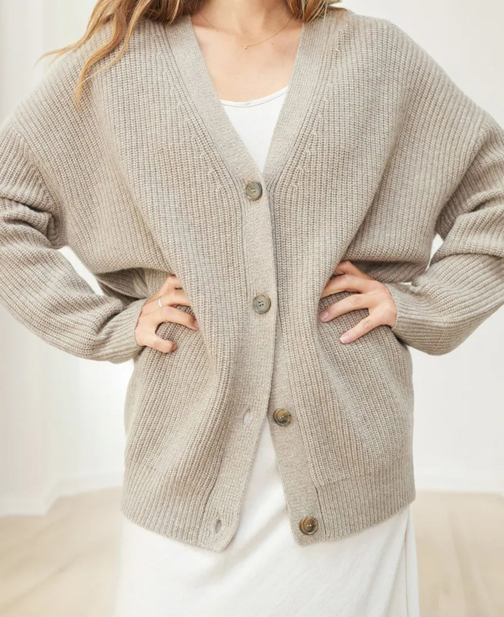 Gebreid vest | Oversized | V-hals | Kasjmier vest | Damesvest-Hallo Susanne