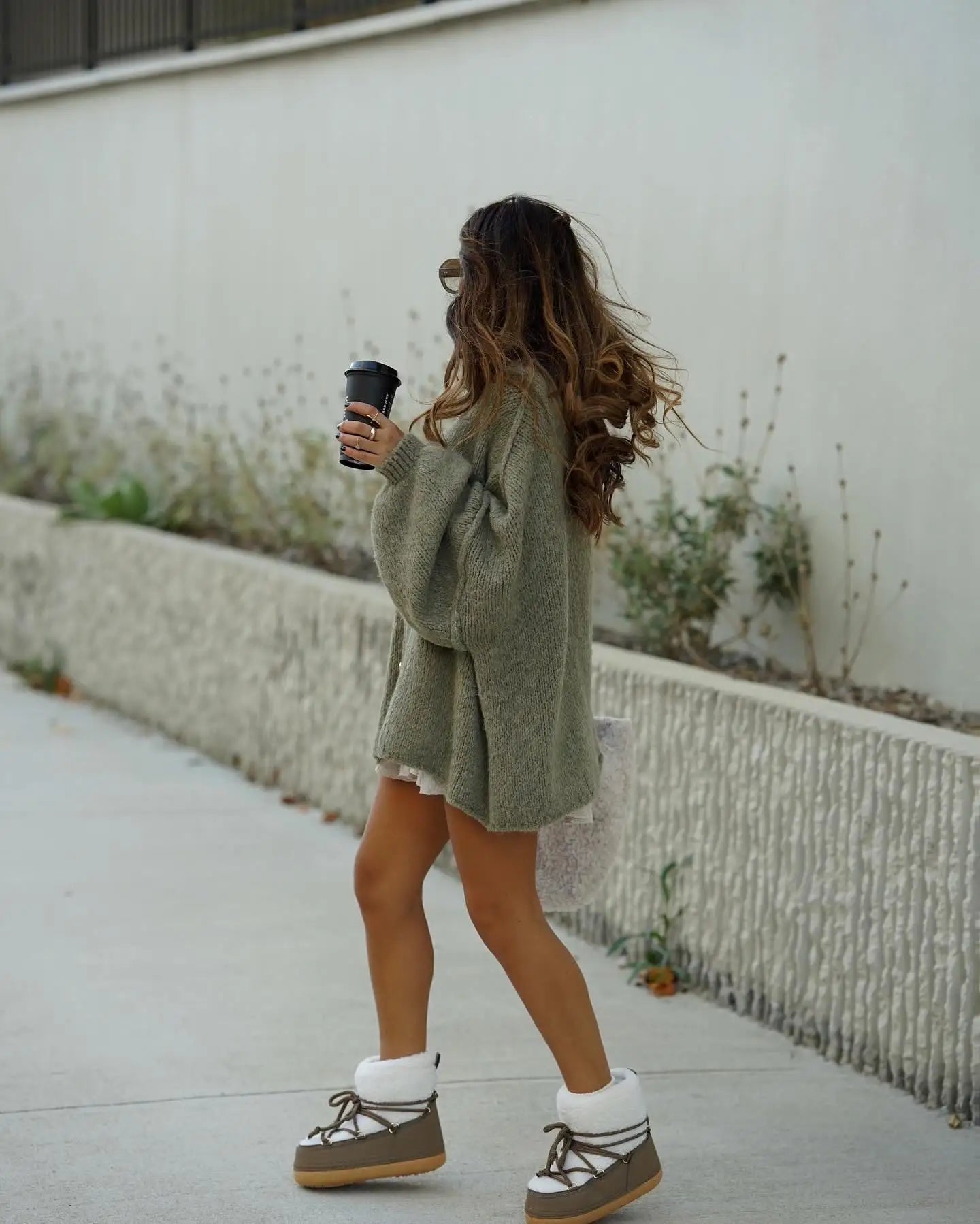 Grof vest - Gebreid damesvest met oversized hoge hals-Hallo Susanne