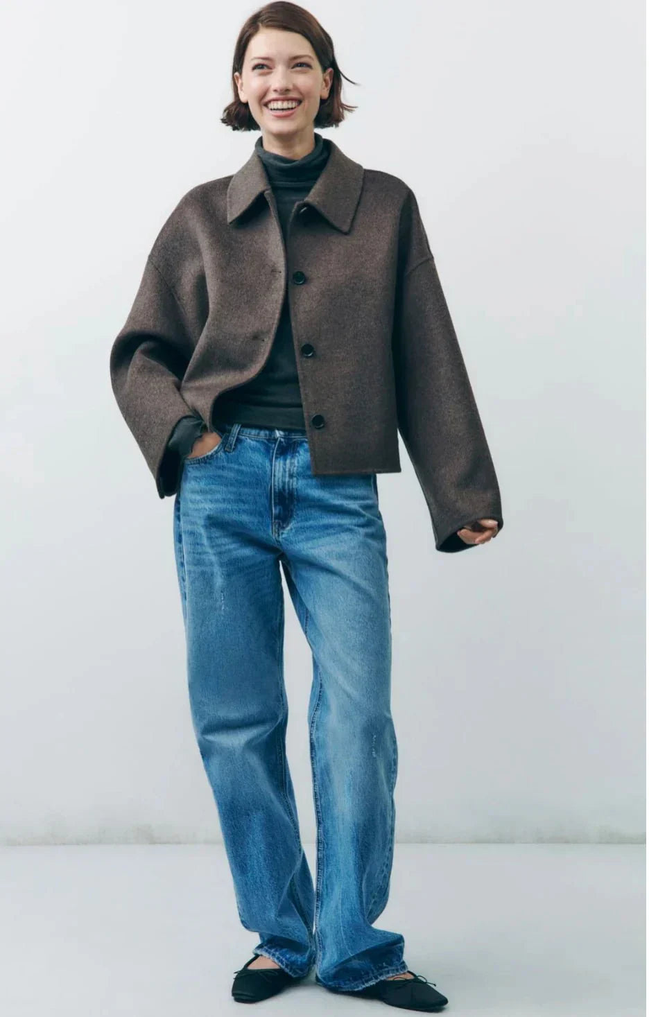 Oversized Jas | Enkele rij knopen | Bruin | Kort wollen jasje | Damesjas-Hallo Susanne