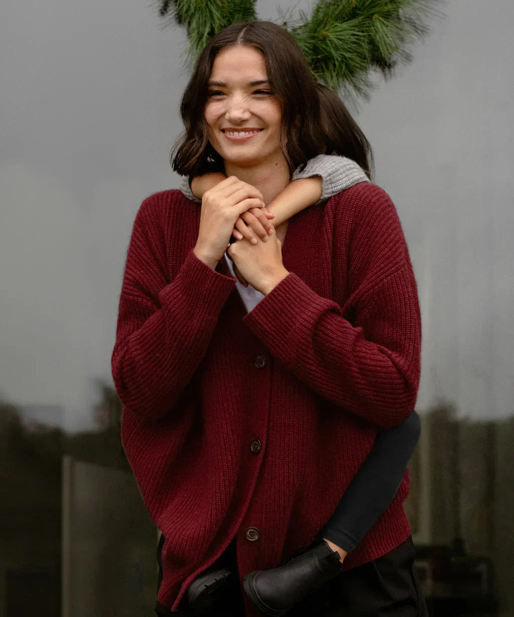 Oversized Vest - Damesvest met knoopsluiting en V-hals gebreid kasjmier-Hallo Susanne