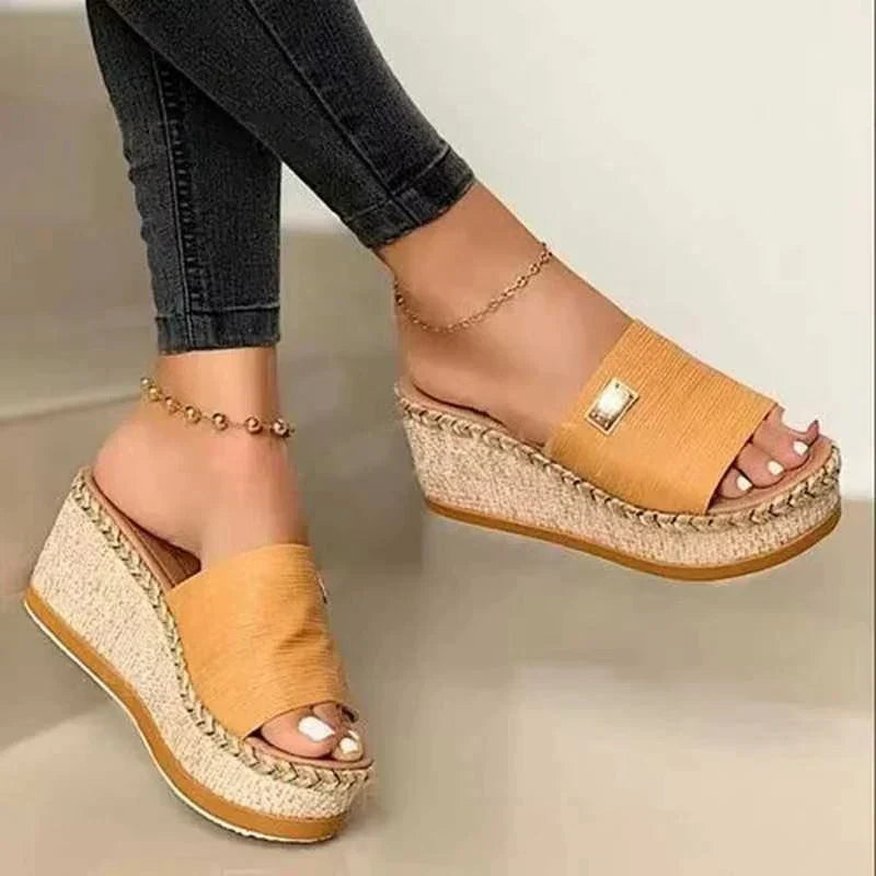 Platform Sandalen | Stro | Instappers | Platform slippers | Damessandalen-Hallo Susanne
