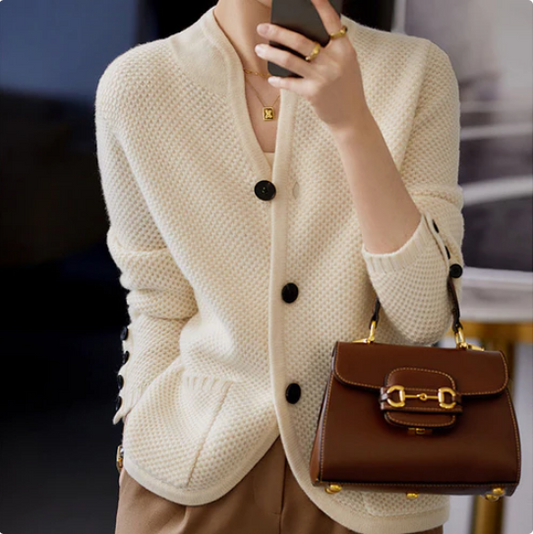 Damesvest - Knoopsluiting - Zakken - Gebreid vest - Kasjmier vest-Hallo Susanne