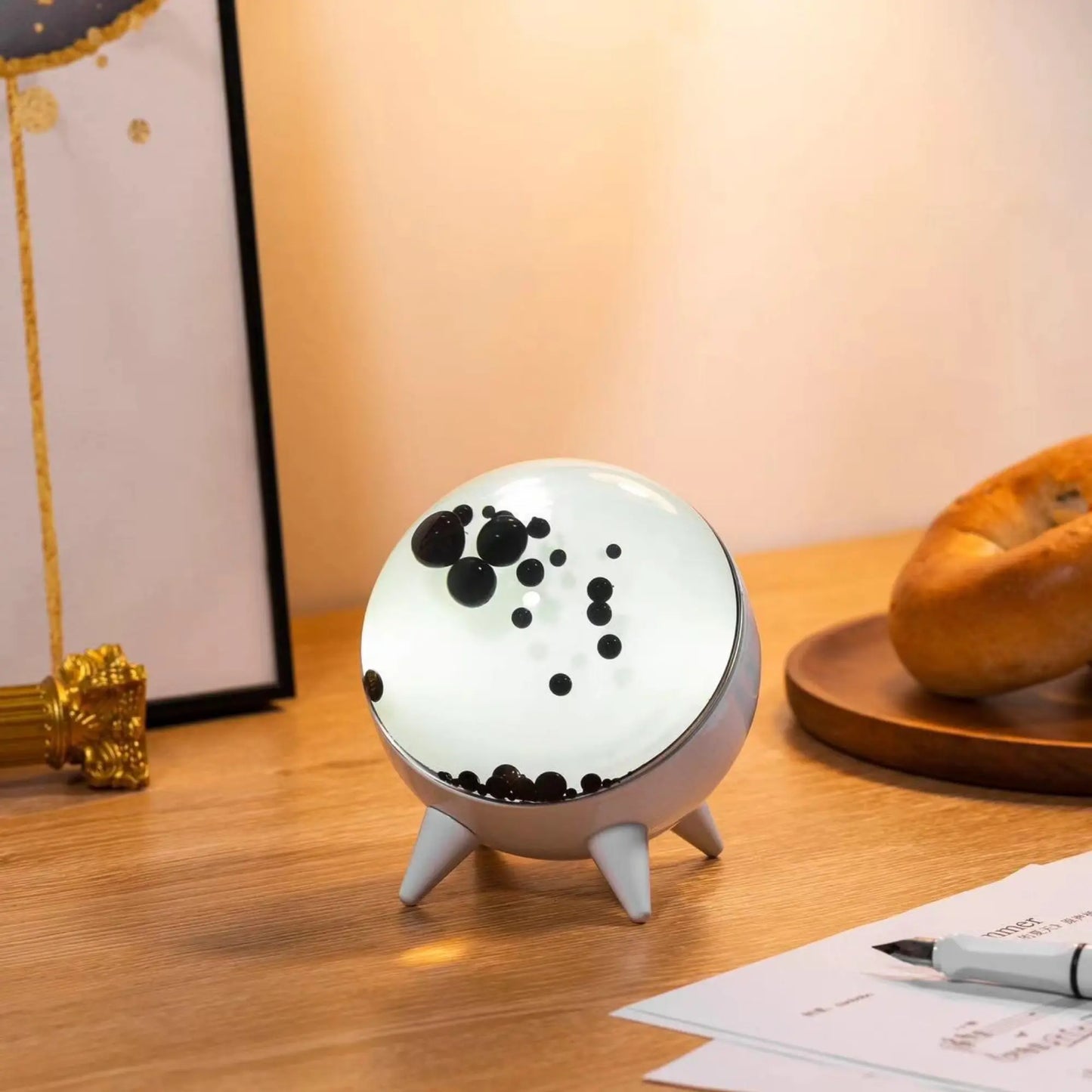 Ferromagnetische Vloeistof Luidspreker - Oplaadbaar - Tafellamp - Ferrofluid Lamp - Lavalamp-Hallo Susanne