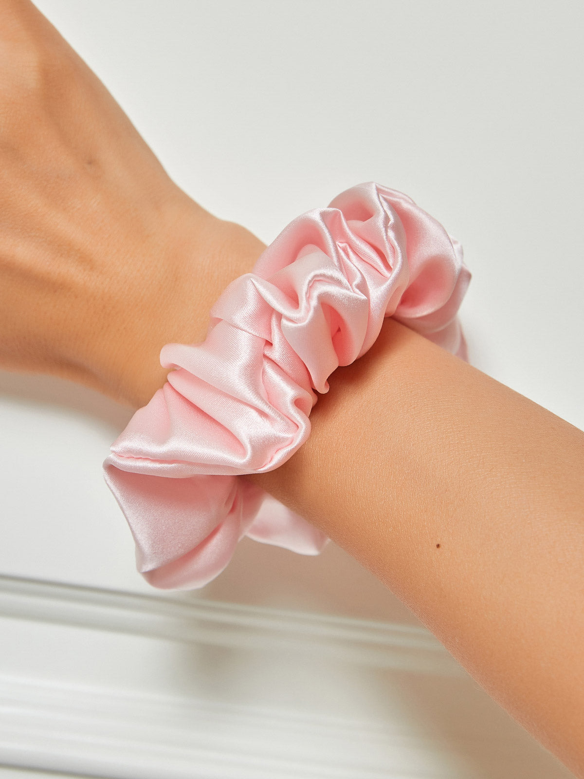 Haar Scrunchie | Groot | Satijn | Zijden Scrunchie | Zijden Haarbanden-Hallo Susanne