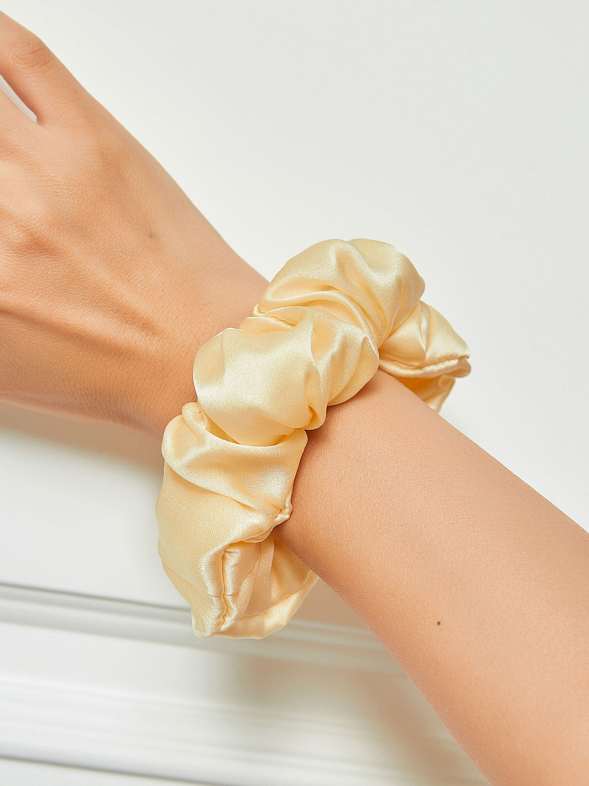 Haar Scrunchie | Groot | Satijn | Zijden Scrunchie | Zijden Haarbanden-Hallo Susanne