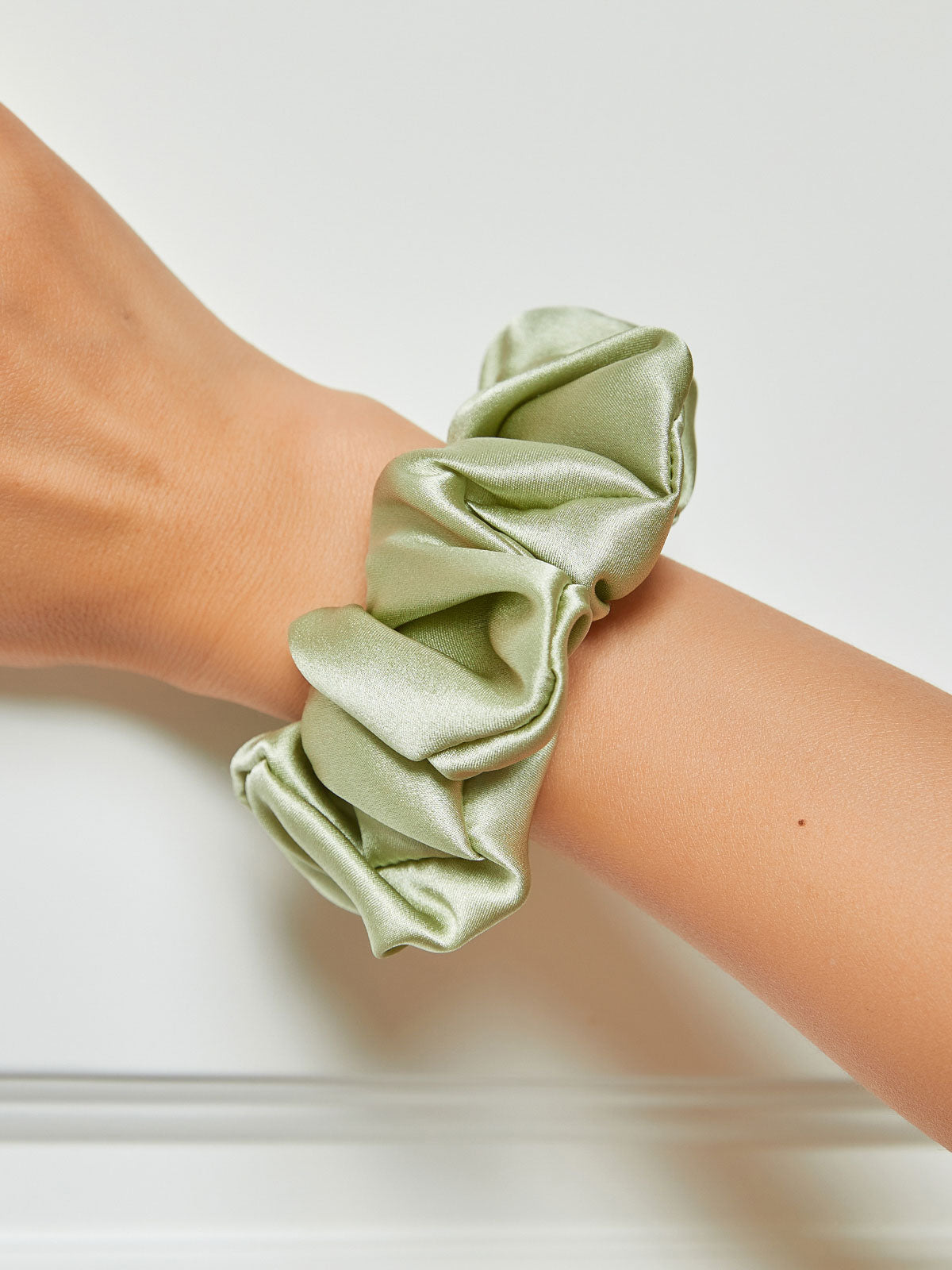 Haar Scrunchie | Groot | Satijn | Zijden Scrunchie | Zijden Haarbanden-Hallo Susanne