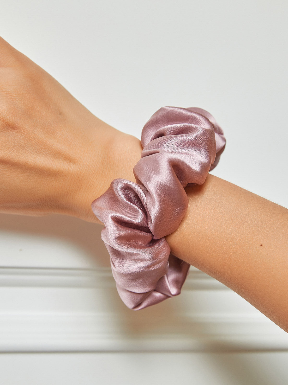 Haar Scrunchie | Groot | Satijn | Zijden Scrunchie | Zijden Haarbanden-Hallo Susanne