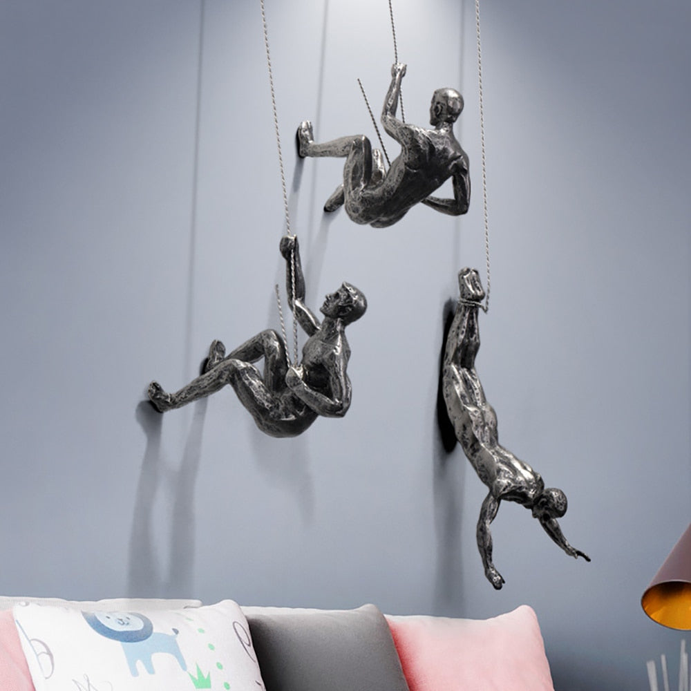 Klimmende Man Wandkunst | Hangend | Metaal | Wanddecoratie voor Woonkamer | Wanddecoratie-Hallo Susanne