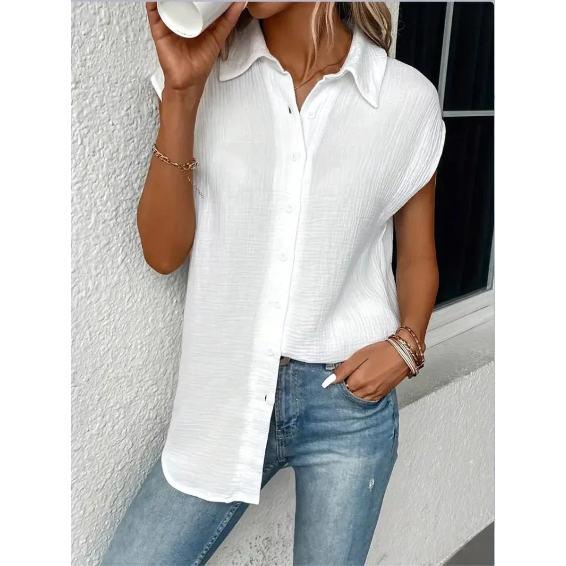Korte Mouwen Blouse - Dames top met knopen en strik aan de voorkant voor de zomer-Hallo Susanne