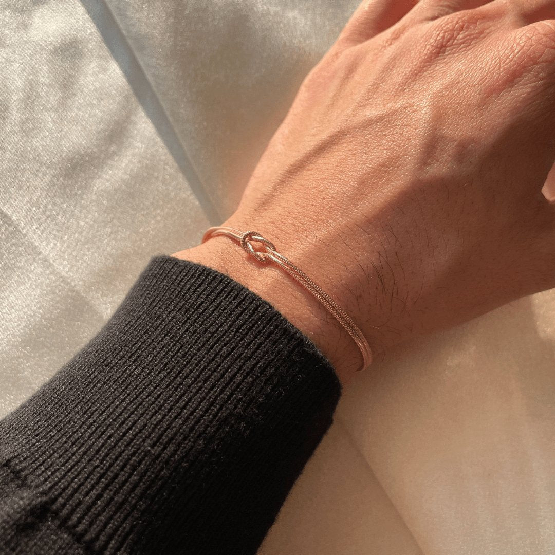 Liefdesknoop Armband | verstelbaar | minimalistisch | gouden armband | damesarmband-Hallo Susanne
