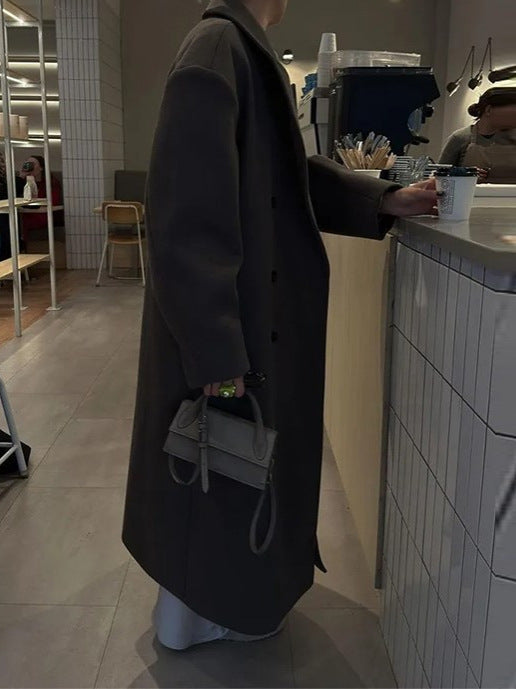 Oversized Wollen Jas - Damesjas met dubbele knoopsluiting en lange wollen kraag-Hallo Susanne