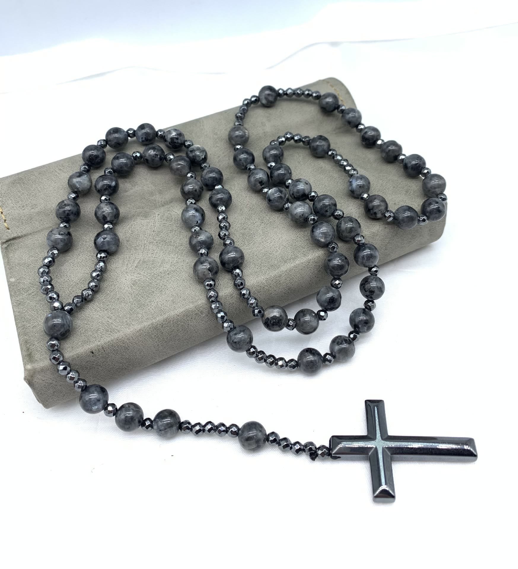 Rozenkrans - Kralenketting - Steen - Gebedskralen - Kruisketting-Hallo Susanne