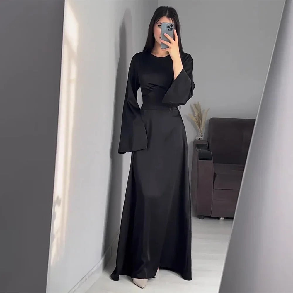 Satijnen Jurk - Elegant - Klokmouwen - Jurk met lange mouwen - Maxi satijnen jurk-Hallo Susanne