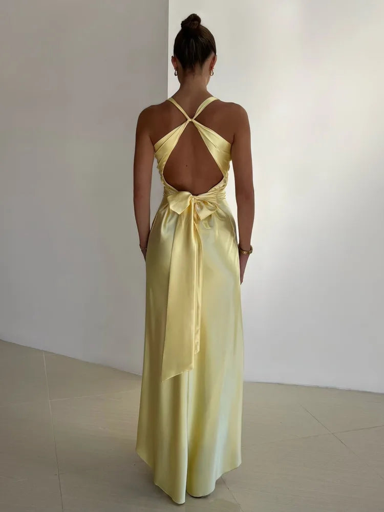 Satijnen Maxi Jurk - Elegante Vrouwenjurk met V-Hals en Rugloze Party Dress-Hallo Susanne