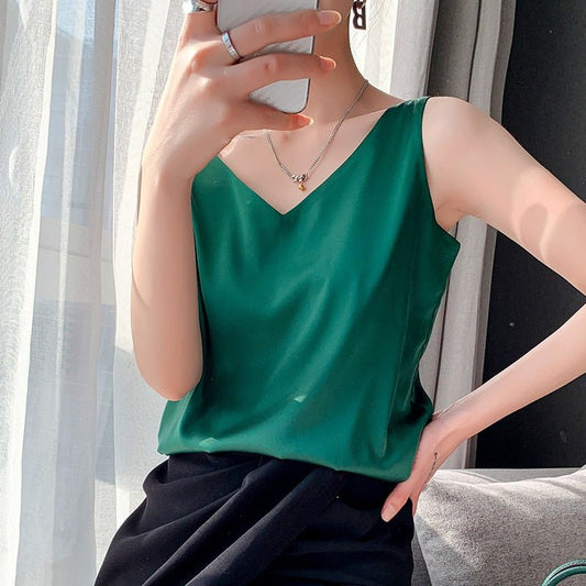 Satijnen Top - Elegante, lichte mouwloze top met V-hals voor dames-Hallo Susanne