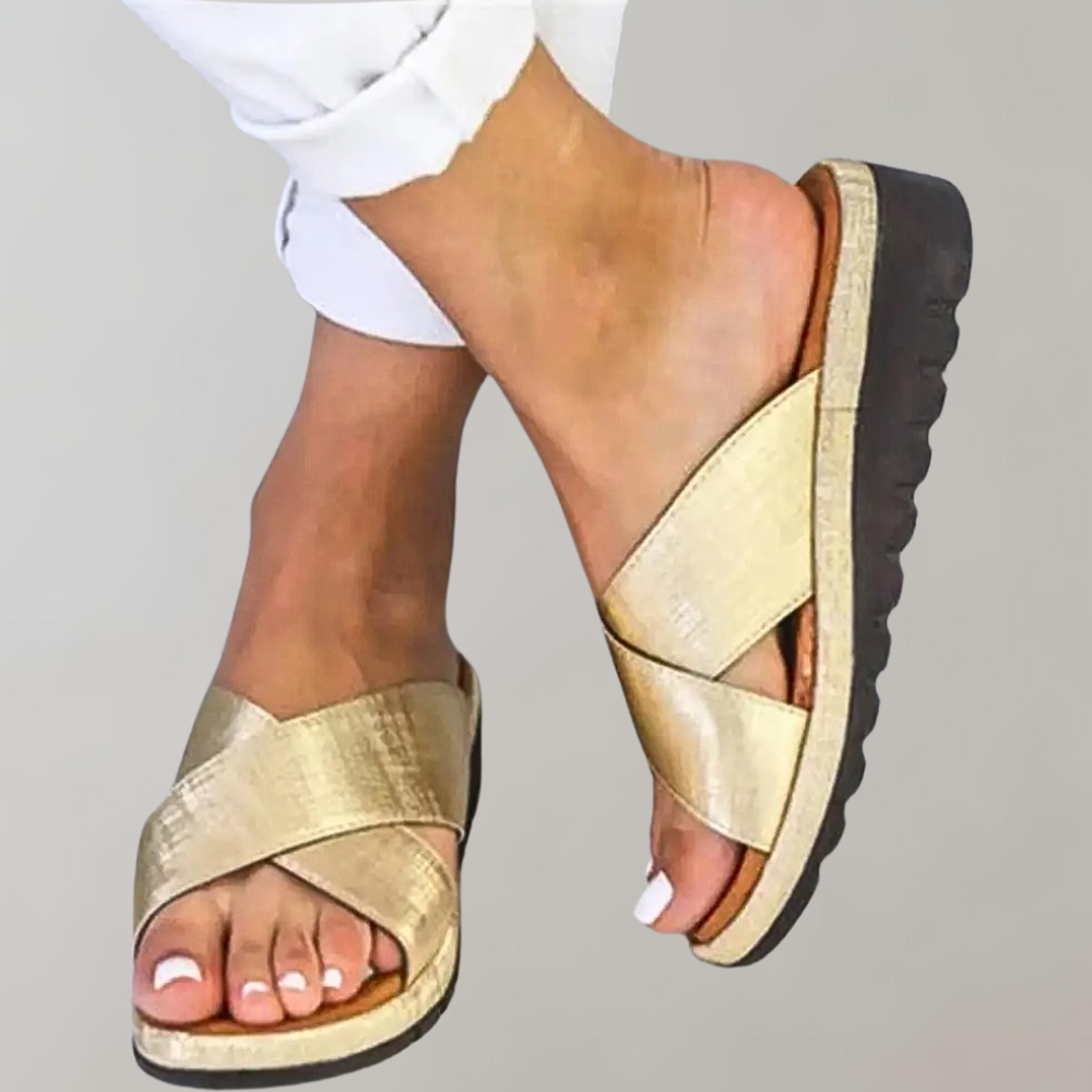 Slip-On Sandalen - Vrouwen Rubberen Zool Lage Sleehakken voor de Zomer-Hallo Susanne