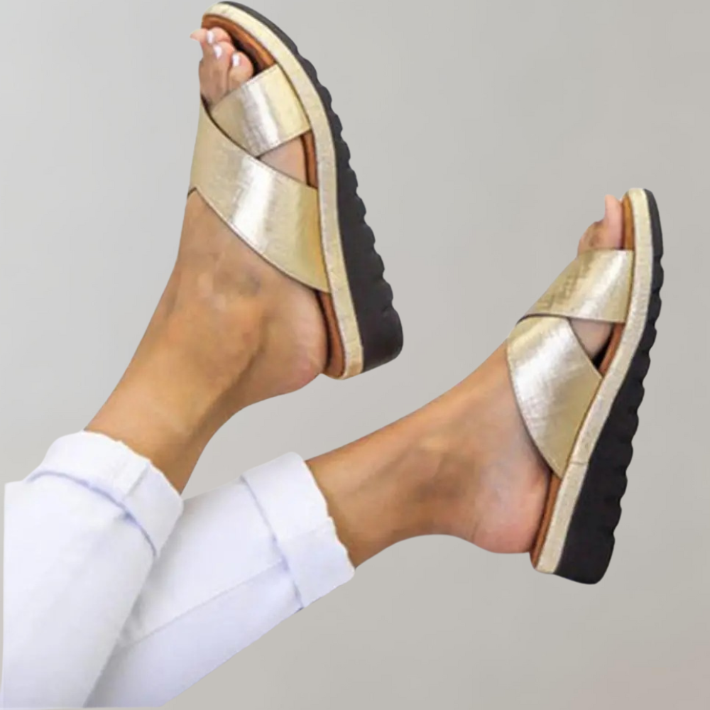 Slip-On Sandalen - Vrouwen Rubberen Zool Lage Sleehakken voor de Zomer-Hallo Susanne