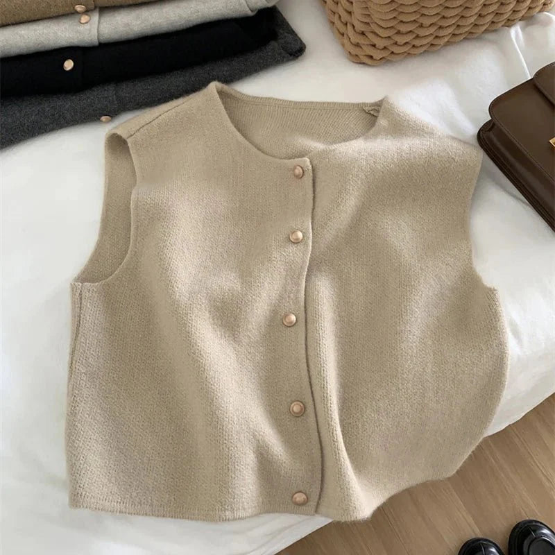 Trui Vest - Mouwloos gebreid damesvest met knoopsluiting-Hallo Susanne