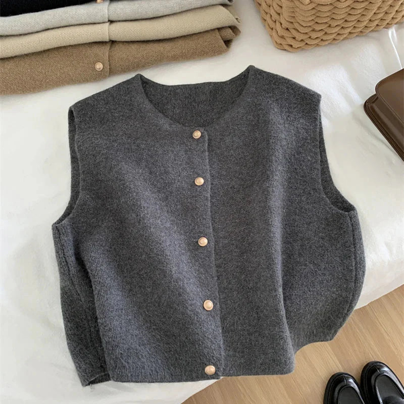Trui Vest - Mouwloos gebreid damesvest met knoopsluiting-Hallo Susanne