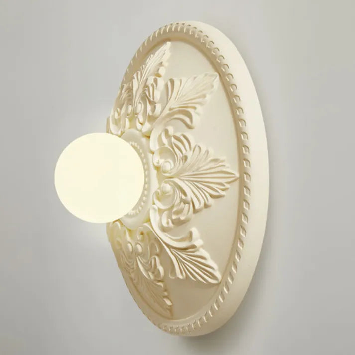 Wandlamp - Ronde gegraveerde wandlamp in warme creme voor in de woonkamer-Hallo Susanne